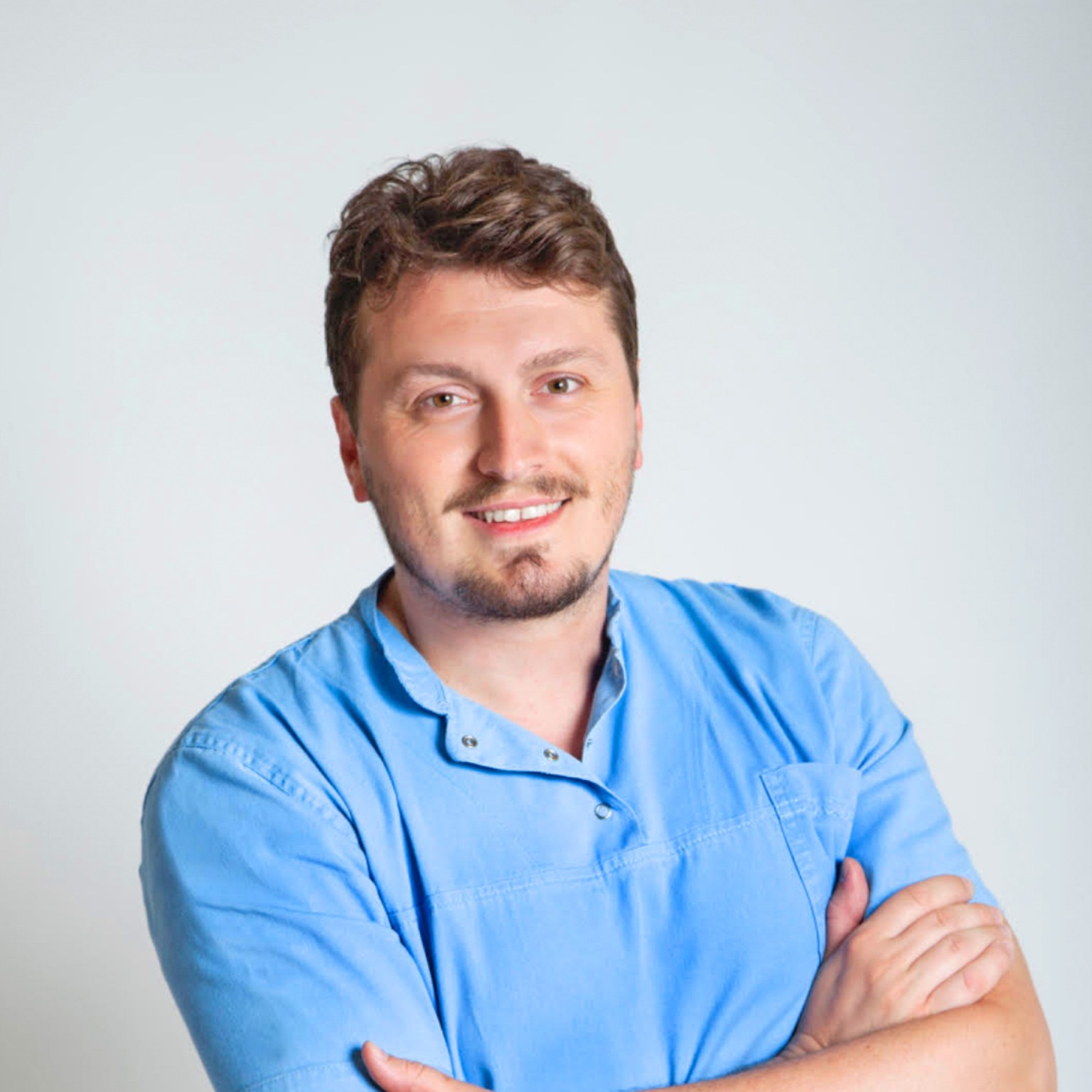 Dr Vasilije Vujović - estetska hirurgija
